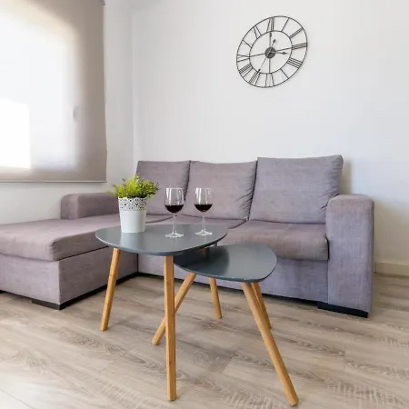 Vedos By Interhome * Roses